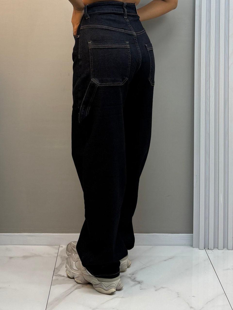 jeans breakin